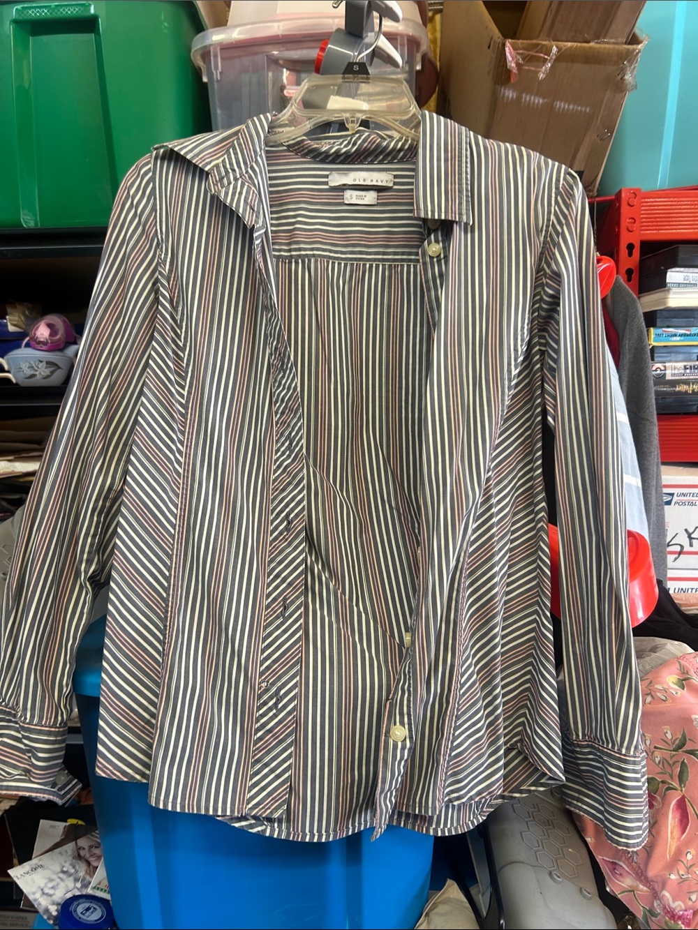Old Navy Multicolor Stripe Button-Down Shirt small vintage